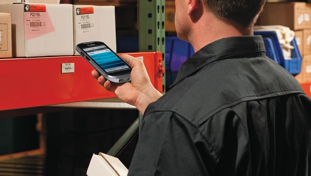 Nuestras PDA están diseñadas específicamente para operaciones que incluyan Minorista en tienda, DSD y trastienda, Almacenes y centros de distribución, Transporte y Logística, Entrega postal, mensajería exprés.